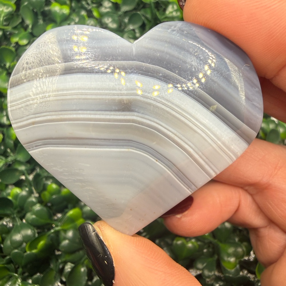 Blue Banded Agate Heart - Picture 5 of 6